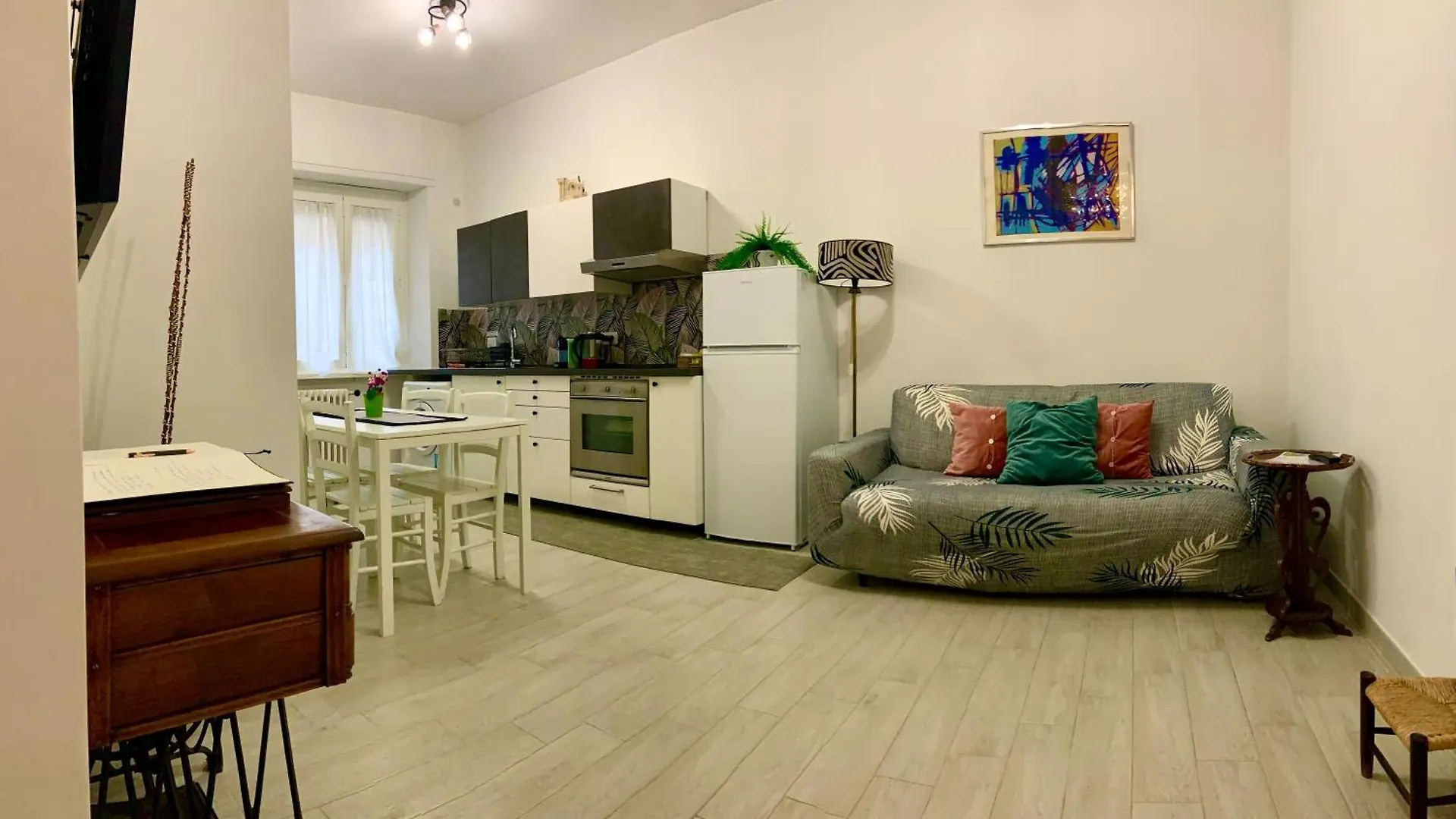 Mate'S Apartment Roma 0*,